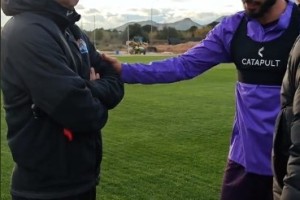 百家乐官网-津门虎新外援吉列尔梅赞于根伟：我知道您是中国的一个传奇