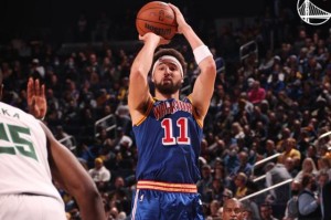 百家乐官网-狂轰38分佛光闪耀！汤普森从未对自己丧失信心