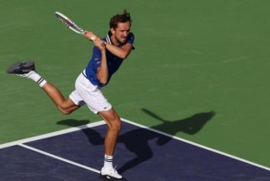 连续两年IW决赛会师阿卡 “梅总”能否集齐“龙珠”？