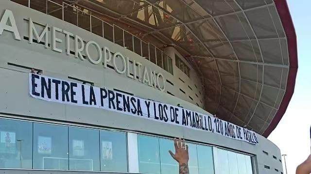 1652138359271017406.jpg 9738b8c6b3d2a33174682403ee2ea76.jpg